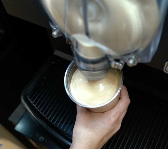 nitro-infused-frozen-beverage-being-dispensed@2x