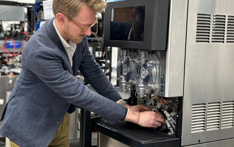 Frozen-Drink-Machine-Hardware-Failure-Repair